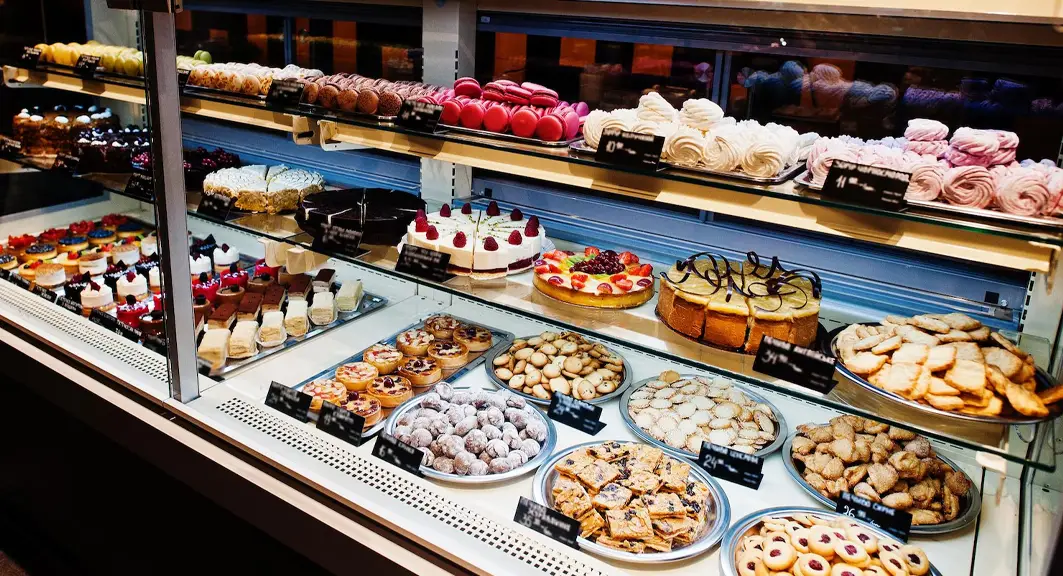 Pastry Shop Milan from the Heart of the City
